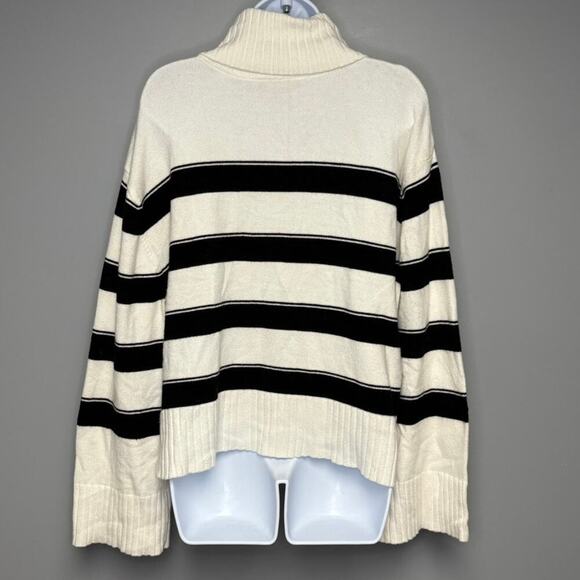 Laundry Black White Stripe Cozy Wide Sleeve Turtleneck Sweater Womens Sz L - Picture 3 of 5